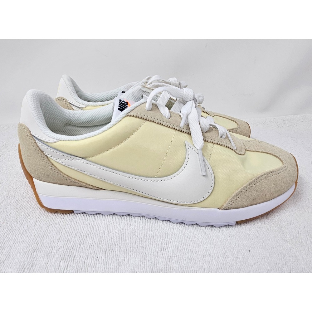 Nike Pacific Sneakers, Muslin White/Safety Orange/Sail Women's 8.5M, HM4771, NEW